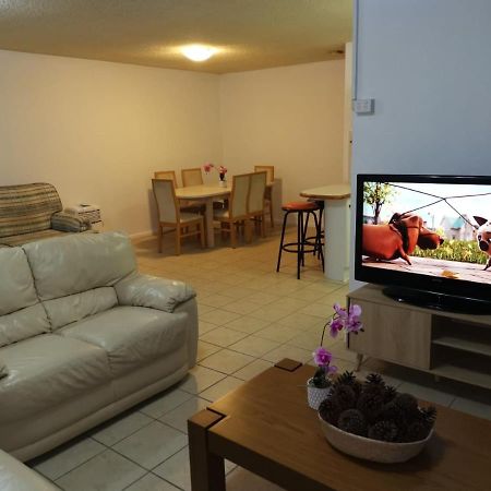 غولد كوست Surfers Holiday Apartments المظهر الخارجي الصورة