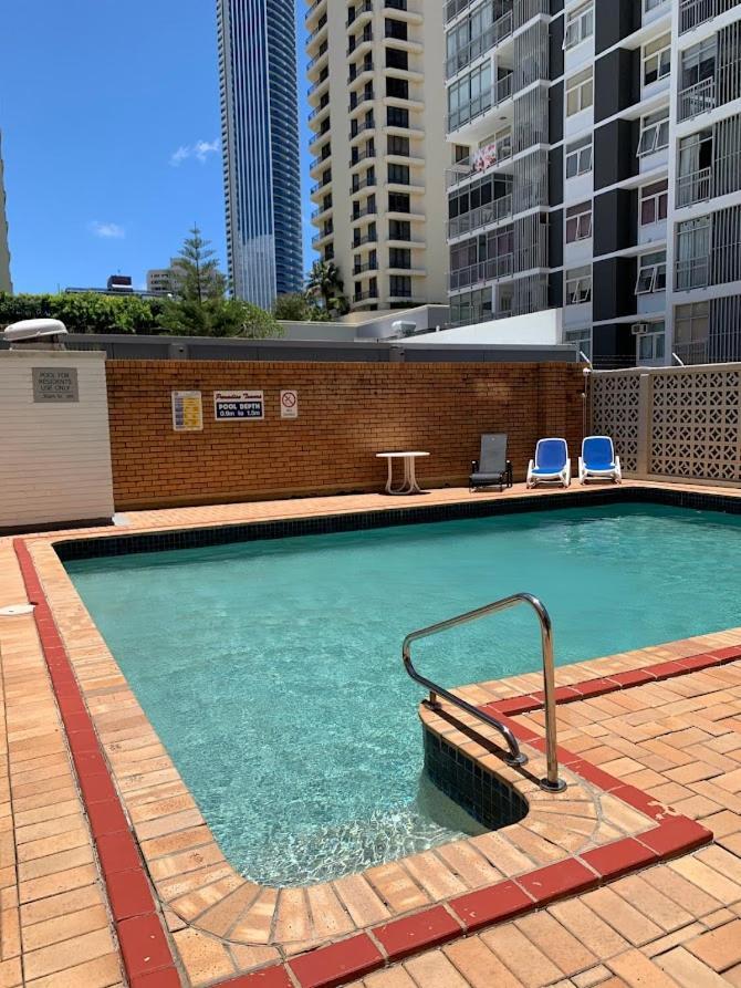 غولد كوست Surfers Holiday Apartments المظهر الخارجي الصورة