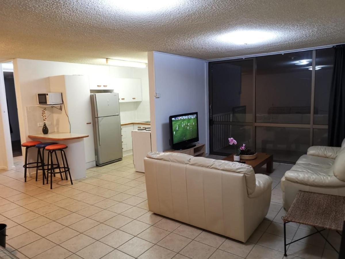 غولد كوست Surfers Holiday Apartments المظهر الخارجي الصورة