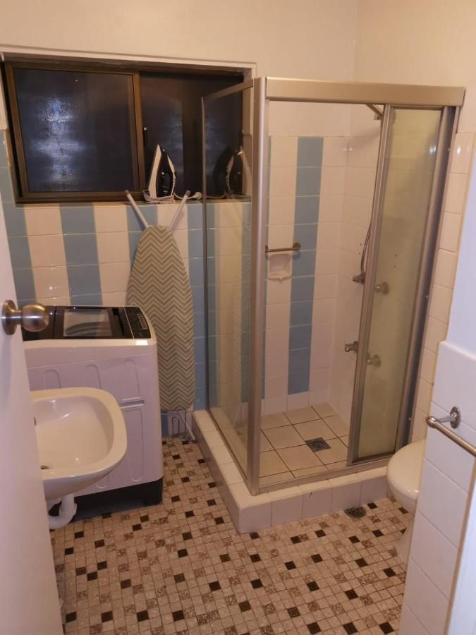 غولد كوست Surfers Holiday Apartments المظهر الخارجي الصورة
